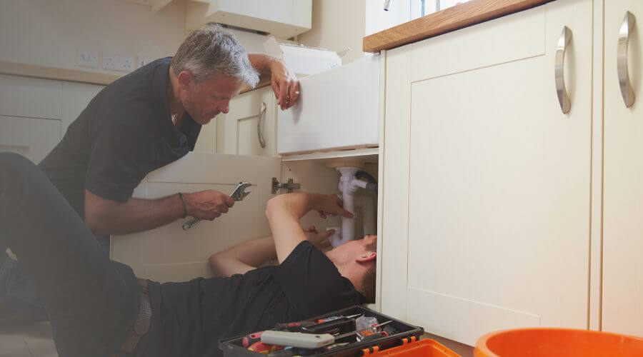 Professional burst pipe repair services in Pawnee, TX